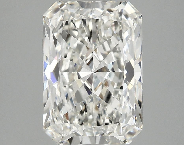 3.1 Carat Radiant Shaped Ideal Cut VVS2 IGI Certified Lab Grown Diamond