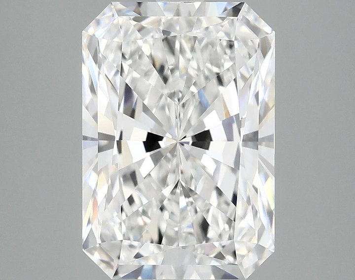 4.16 Carat Radiant Shaped Ideal Cut VVS2 IGI Certified Lab Grown Diamond