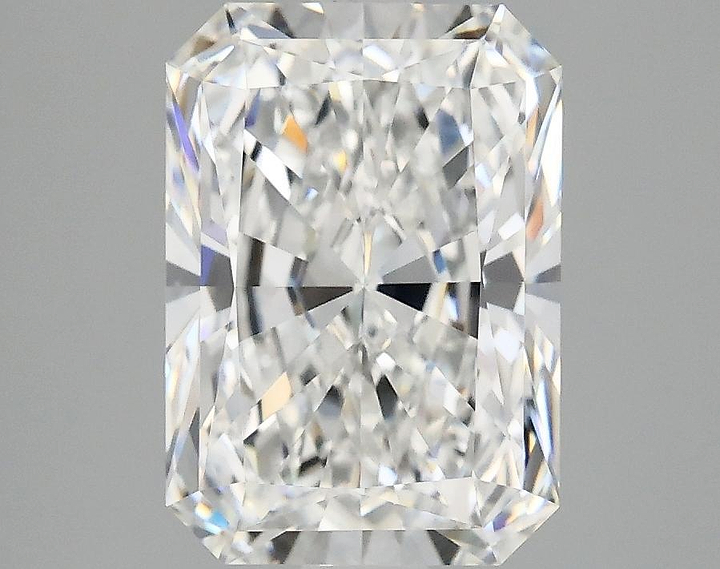 3.08 Carat Radiant Shaped Ideal Cut VVS2 IGI Certified Lab Grown Diamond