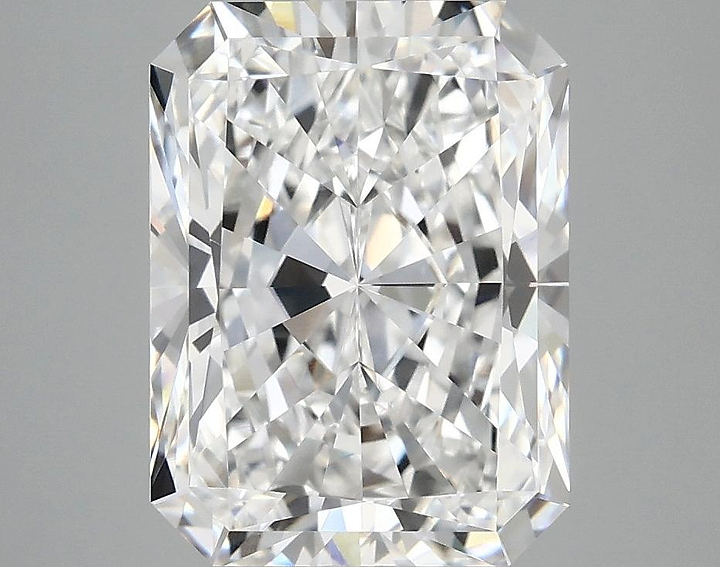 4.16 Carat Radiant Shaped Excellent Cut VVS2 IGI Certified Lab Grown Diamond