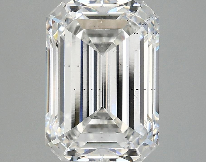 3.79 Carat Emerald Shaped Ideal Cut SI1 IGI Certified Lab Grown Diamond