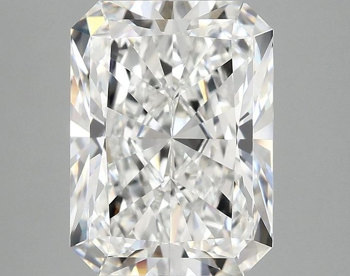 4.09 Carat Radiant Shaped Excellent Cut VVS2 IGI Certified Lab Grown Diamond