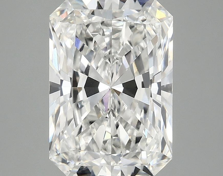 3.09 Carat Radiant Shaped Ideal Cut VVS2 IGI Certified Lab Grown Diamond