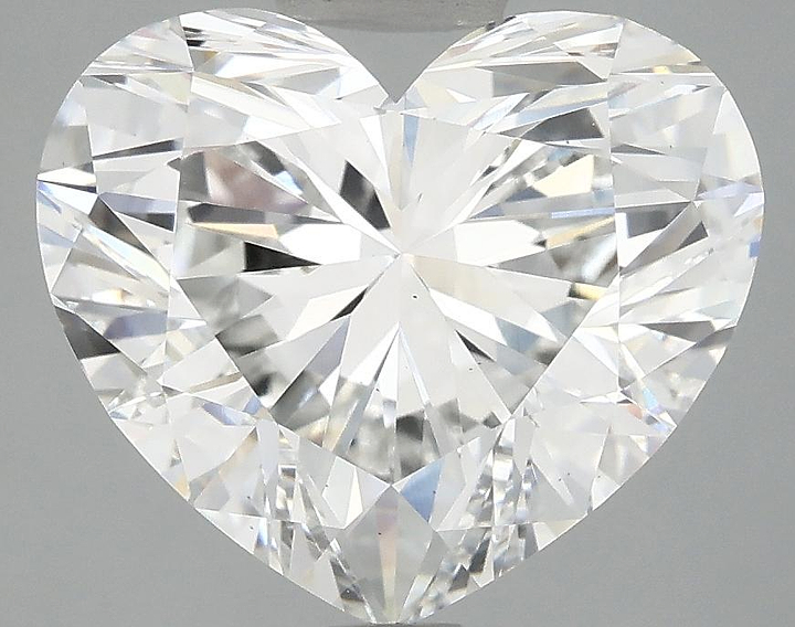 5.03 Carat Heart Shaped Ideal Cut VS2 IGI Certified Lab Grown Diamond