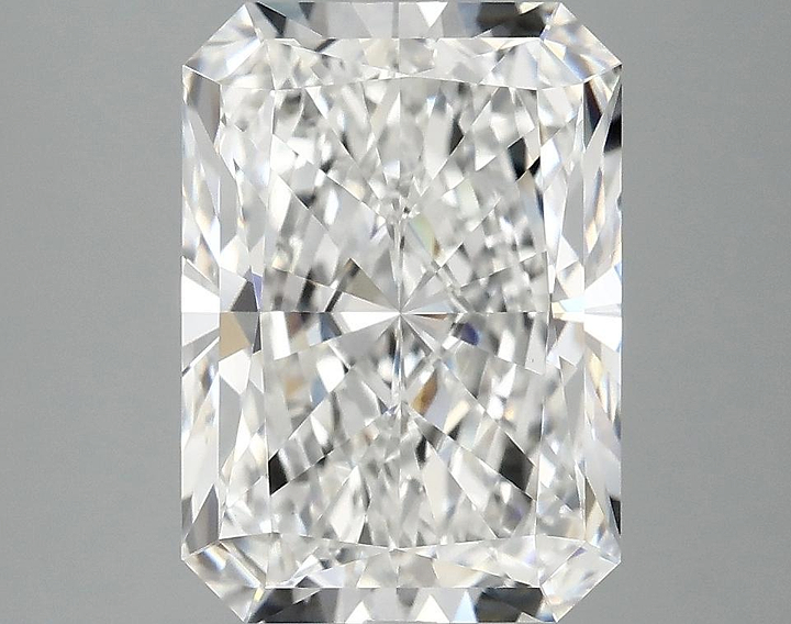 4.09 Carat Radiant Shaped Ideal Cut VVS2 IGI Certified Lab Grown Diamond