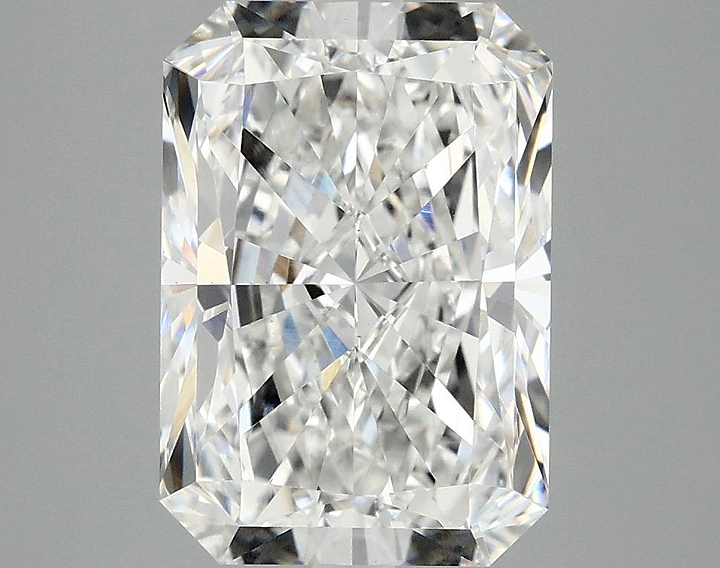 4.04 Carat Radiant Shaped Ideal Cut VS1 IGI Certified Lab Grown Diamond