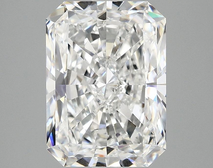 3.04 Carat Radiant Shaped Excellent Cut VVS2 IGI Certified Lab Grown Diamond