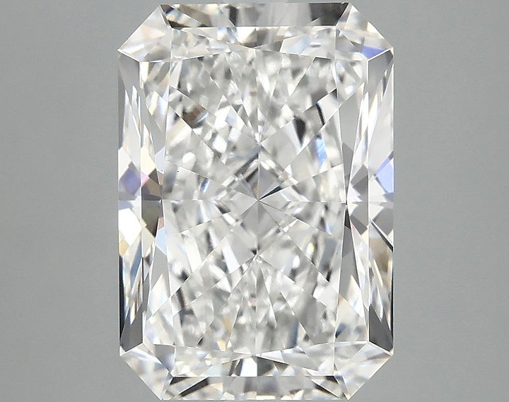 4.08 Carat Radiant Shaped Ideal Cut VS1 IGI Certified Lab Grown Diamond