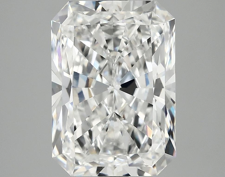 4.01 Carat Radiant Shaped Ideal Cut VVS2 IGI Certified Lab Grown Diamond