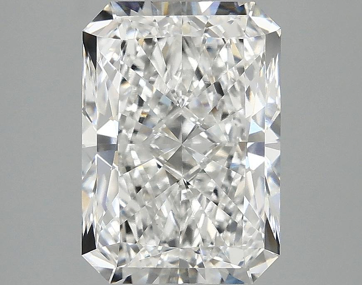 3.04 Carat Radiant Shaped Ideal Cut VS1 IGI Certified Lab Grown Diamond