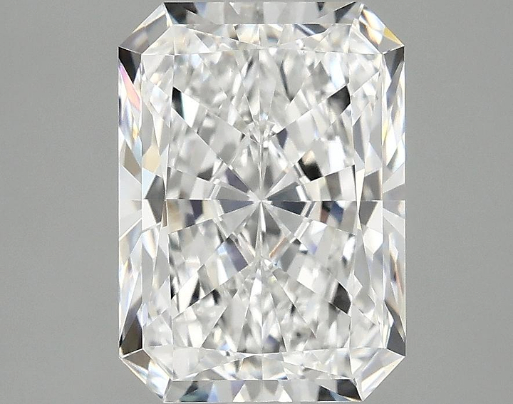 3.04 Carat Radiant Shaped Excellent Cut VVS2 IGI Certified Lab Grown Diamond