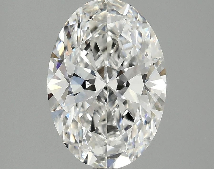 2.1 Carat Oval Shaped Ideal Cut VVS2 IGI Certified Lab Grown Diamond