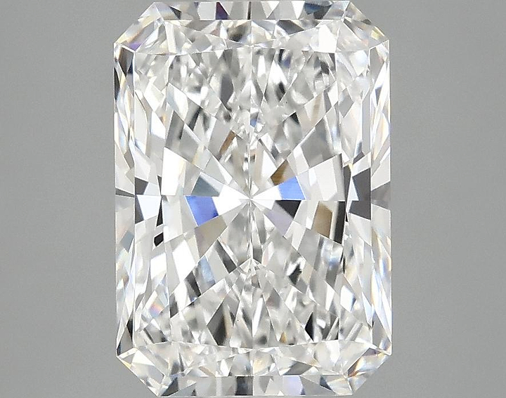 3.04 Carat Radiant Shaped Ideal Cut VS1 IGI Certified Lab Grown Diamond