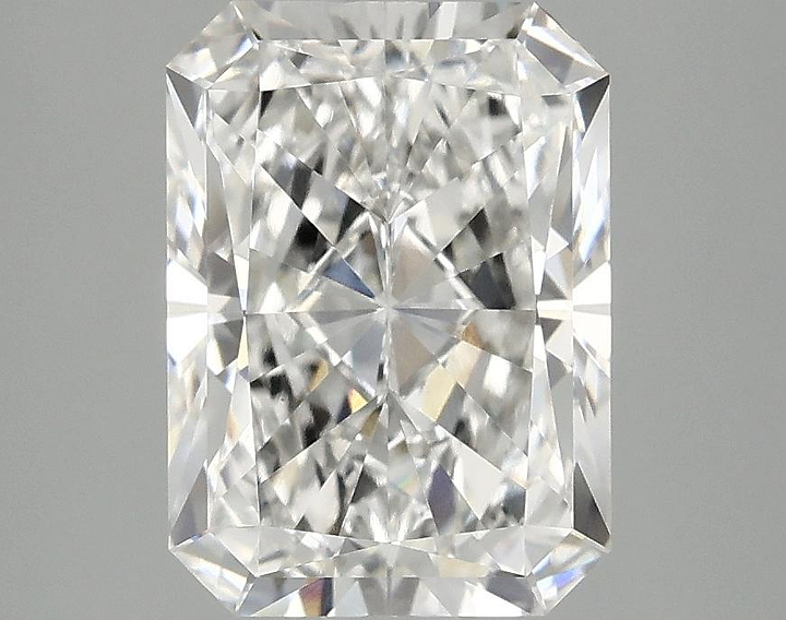 2.86 Carat Radiant Shaped Excellent Cut VVS2 IGI Certified Lab Grown Diamond