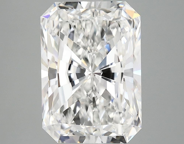 4.17 Carat Radiant Shaped Ideal Cut VVS2 IGI Certified Lab Grown Diamond
