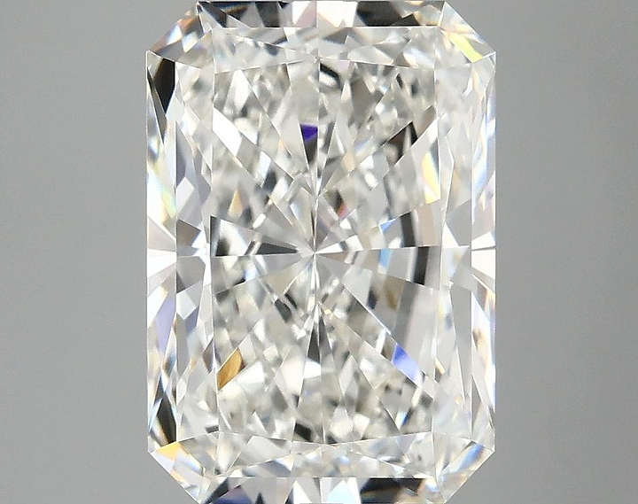 4.07 Carat Radiant Shaped Ideal Cut VVS2 IGI Certified Lab Grown Diamond