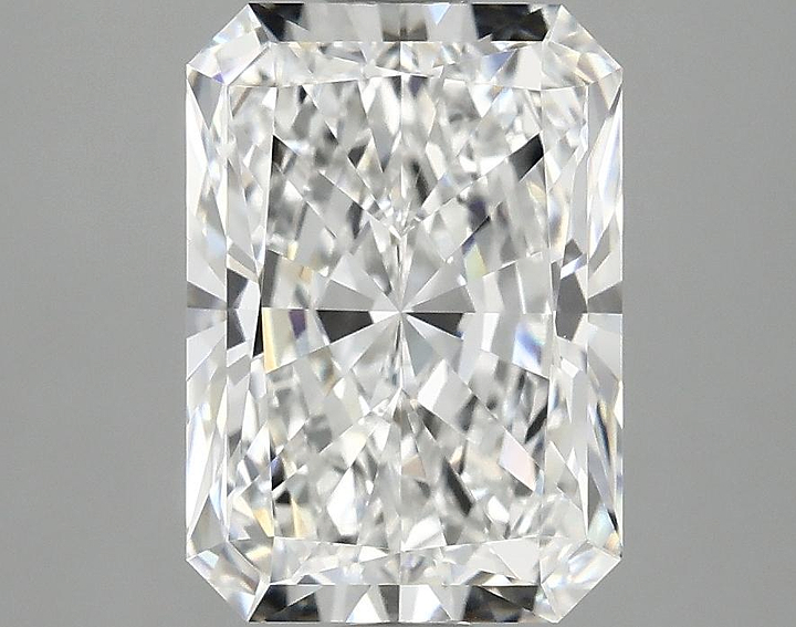3.06 Carat Radiant Shaped Ideal Cut VVS2 IGI Certified Lab Grown Diamond