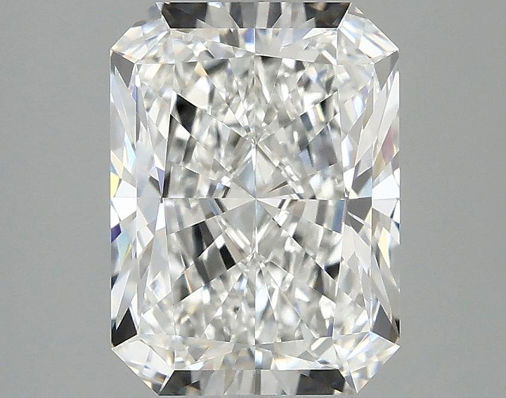 2.95 Carat Radiant Shaped Excellent Cut VS1 IGI Certified Lab Grown Diamond