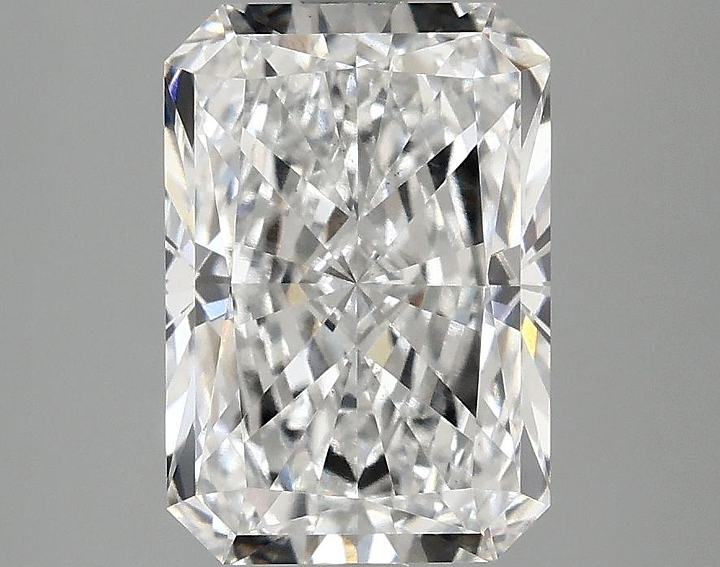 2.9 Carat Radiant Shaped Ideal Cut VS2 IGI Certified Lab Grown Diamond