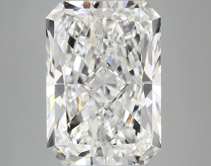 8.24 Carat Radiant Shaped Ideal Cut VS1 IGI Certified Lab Grown Diamond
