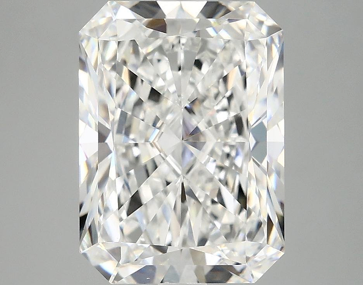 4.18 Carat Radiant Shaped Excellent Cut VVS2 IGI Certified Lab Grown Diamond