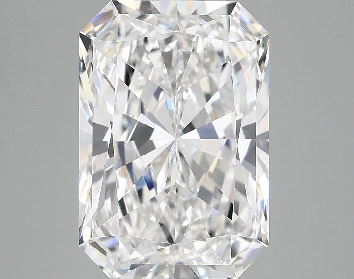 4.0 Carat Radiant Shaped Ideal Cut VS2 IGI Certified Lab Grown Diamond