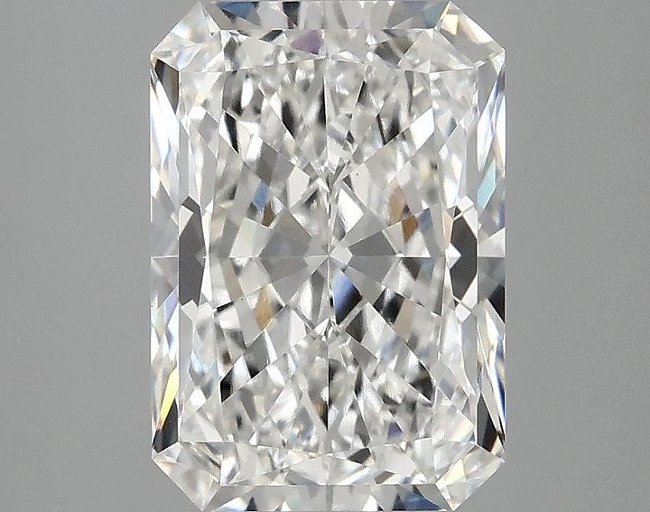 2.99 Carat Radiant Shaped Ideal Cut VS1 IGI Certified Lab Grown Diamond