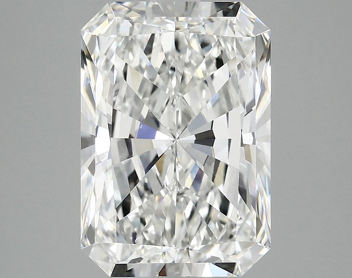 3.85 Carat Radiant Shaped Ideal Cut VS1 IGI Certified Lab Grown Diamond