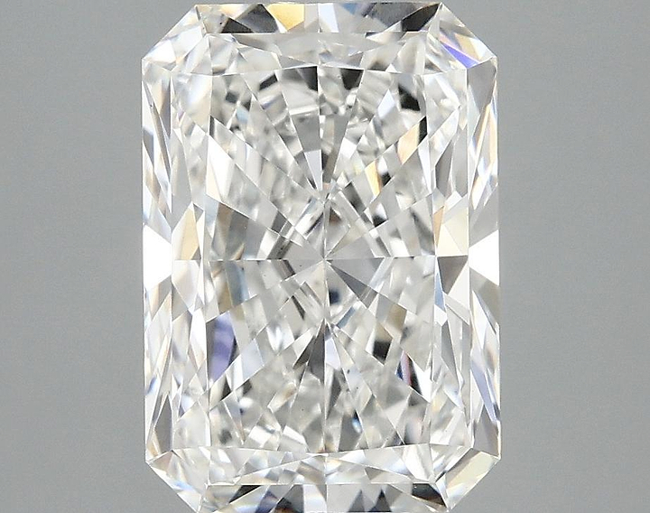 3.53 Carat Radiant Shaped Ideal Cut VS1 IGI Certified Lab Grown Diamond