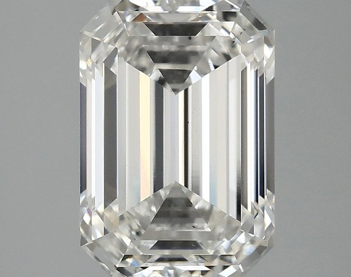 2.87 Carat Emerald Shaped Ideal Cut VS1 IGI Certified Lab Grown Diamond