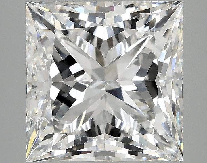 5.02 Carat Princess Shaped Ideal Cut SI1 IGI Certified Lab Grown Diamond