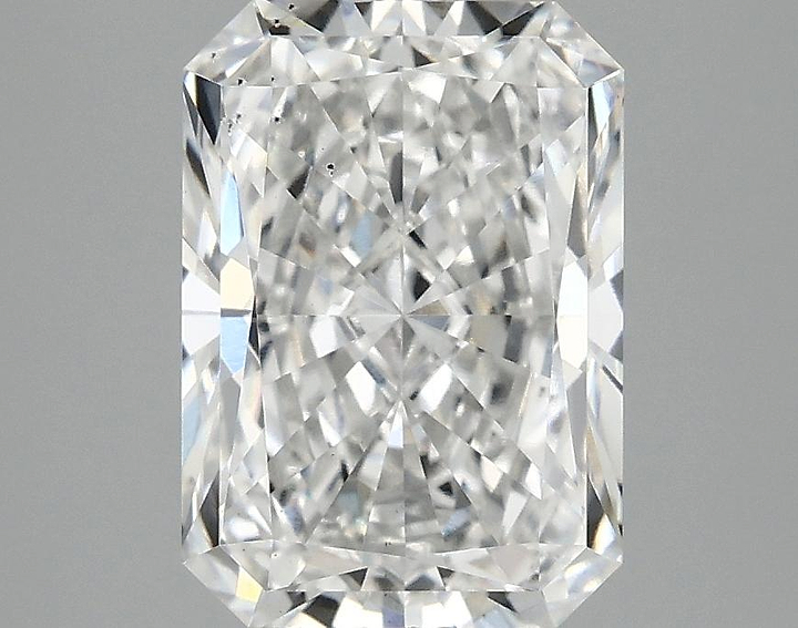 2.85 Carat Radiant Shaped Ideal Cut VS2 IGI Certified Lab Grown Diamond