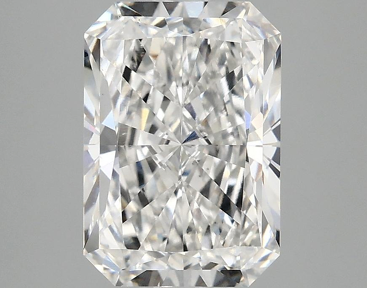 2.79 Carat Radiant Shaped Ideal Cut VS2 IGI Certified Lab Grown Diamond