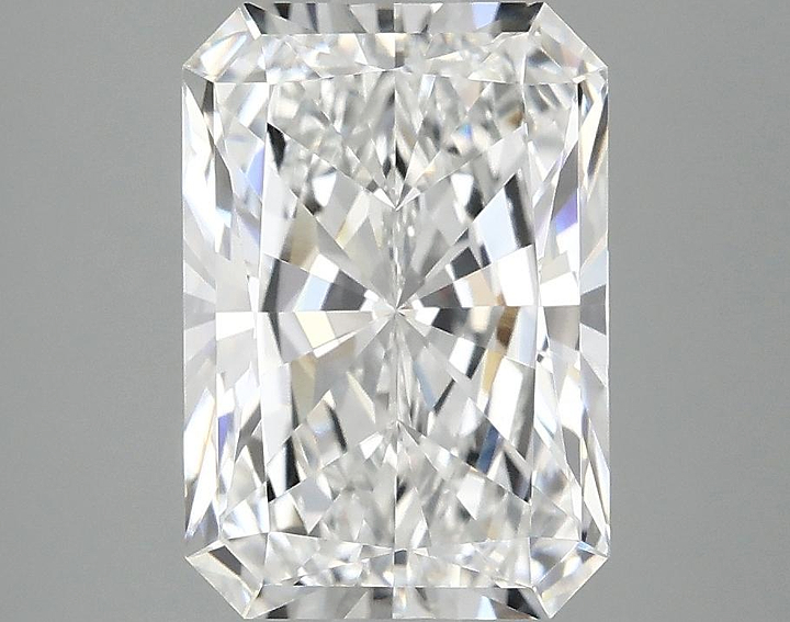 3.09 Carat Radiant Shaped Ideal Cut VS1 IGI Certified Lab Grown Diamond