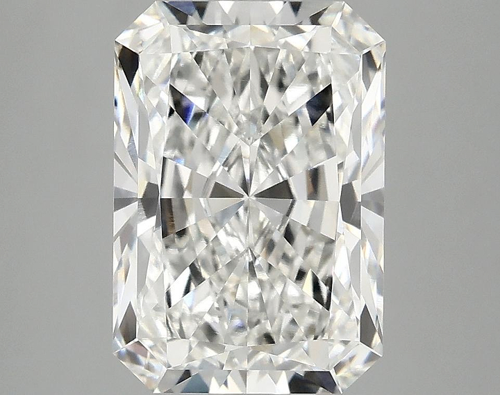 3.93 Carat Radiant Shaped Ideal Cut VVS2 IGI Certified Lab Grown Diamond