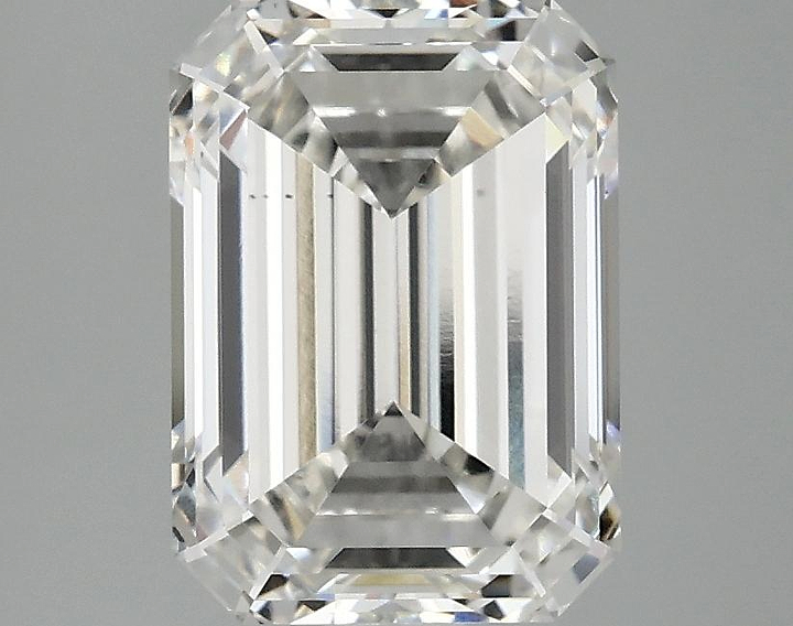 3.08 Carat Emerald Shaped Ideal Cut VS2 IGI Certified Lab Grown Diamond