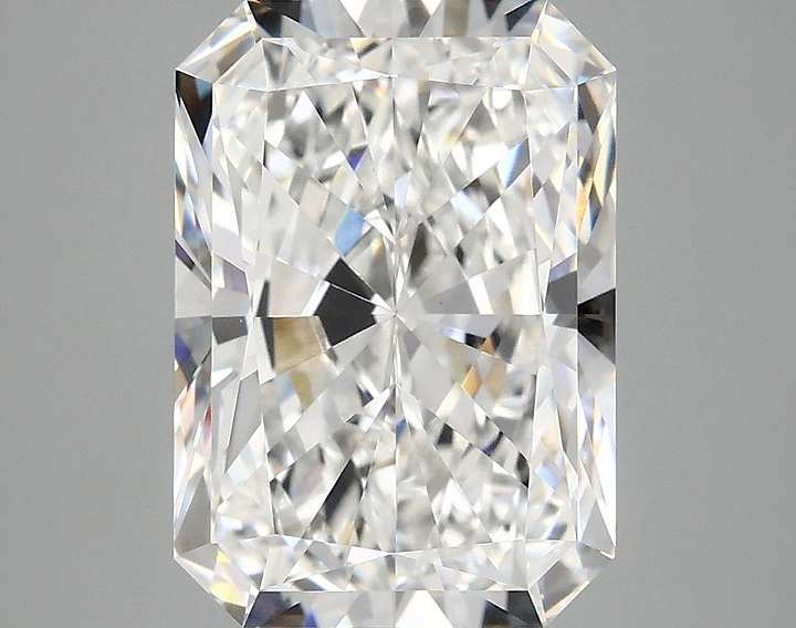 4.09 Carat Radiant Shaped Ideal Cut VVS2 IGI Certified Lab Grown Diamond