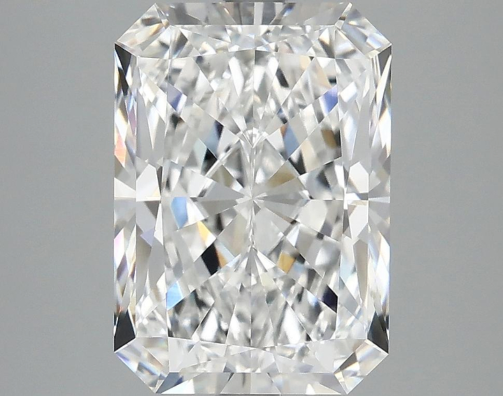 4.13 Carat Radiant Shaped Ideal Cut VVS2 IGI Certified Lab Grown Diamond
