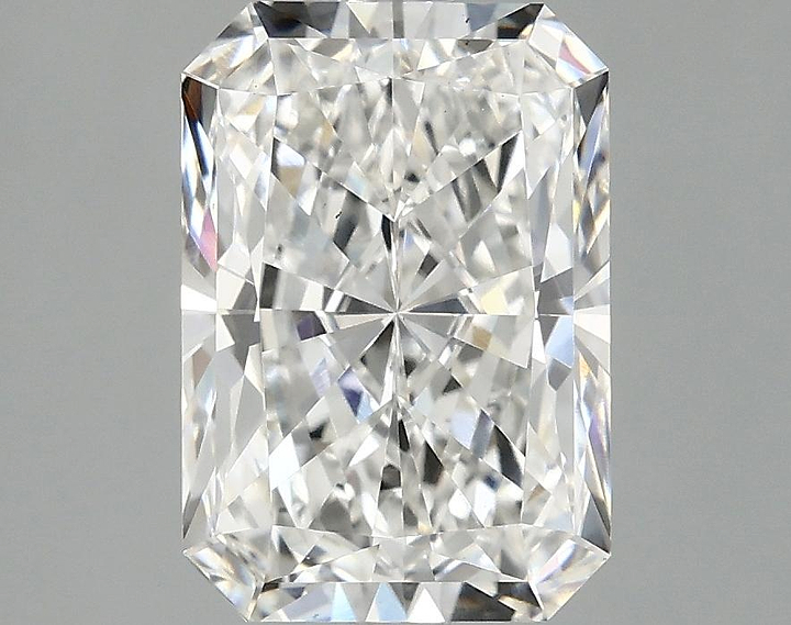 3.07 Carat Radiant Shaped Ideal Cut VS2 IGI Certified Lab Grown Diamond