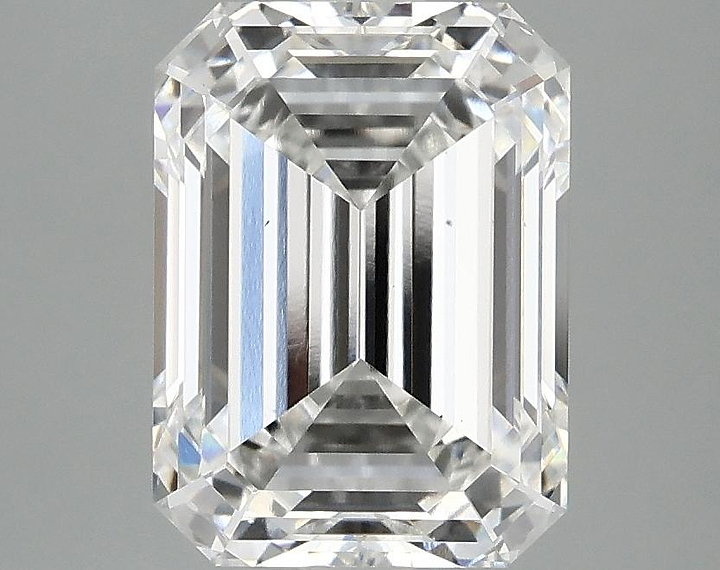3.2 Carat Emerald Shaped Excellent Cut VS1 IGI Certified Lab Grown Diamond