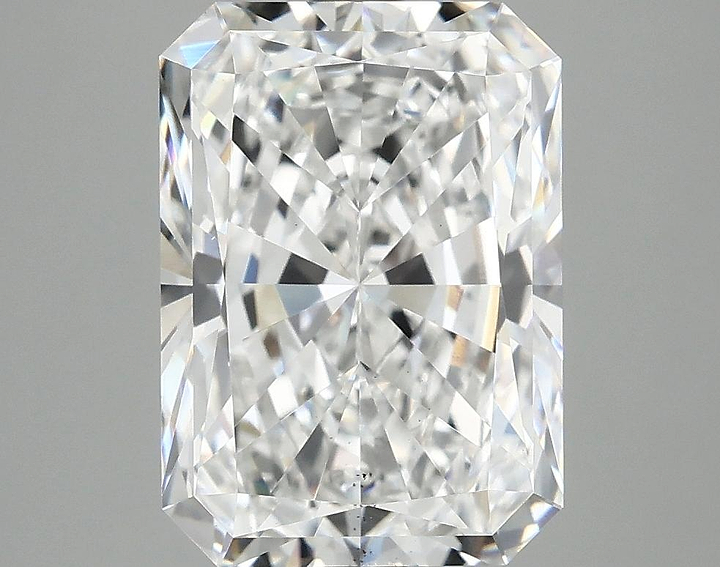 4.03 Carat Radiant Shaped Ideal Cut VS2 IGI Certified Lab Grown Diamond