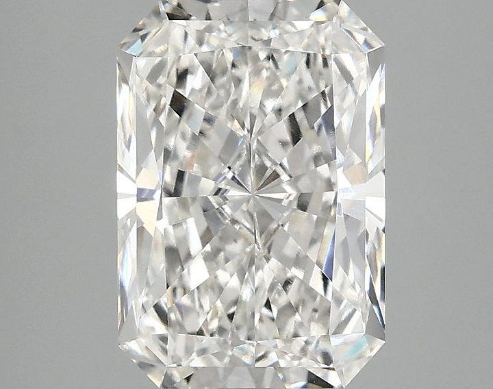 2.83 Carat Radiant Shaped Ideal Cut VVS2 IGI Certified Lab Grown Diamond