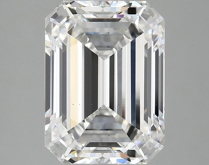 3.09 Carat Emerald Shaped Excellent Cut VS2 IGI Certified Lab Grown Diamond