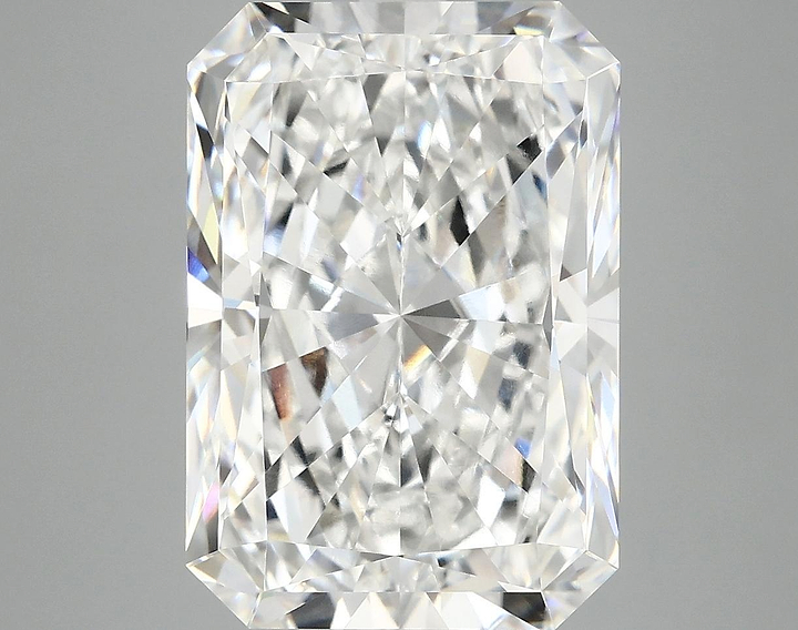 8.09 Carat Radiant Shaped Ideal Cut VVS2 IGI Certified Lab Grown Diamond