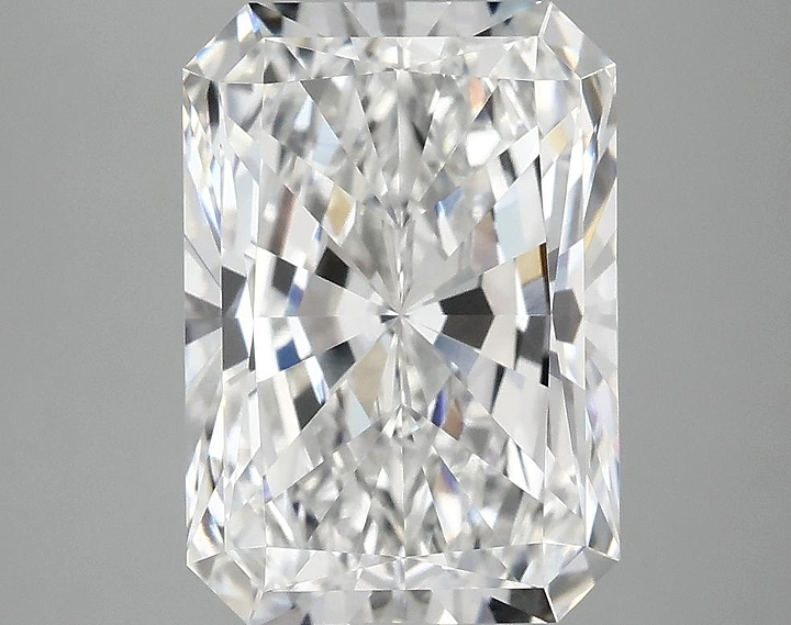 4.09 Carat Radiant Shaped Ideal Cut VVS2 IGI Certified Lab Grown Diamond