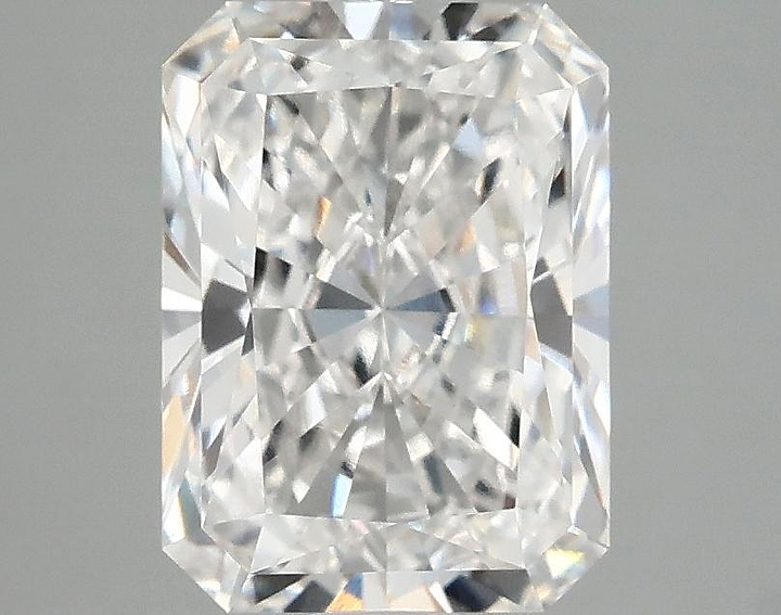2.52 Carat Radiant Shaped Excellent Cut VVS2 IGI Certified Lab Grown Diamond