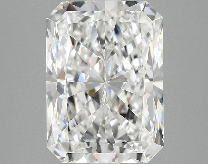 3.03 Carat Radiant Shaped Excellent Cut VVS2 IGI Certified Lab Grown Diamond