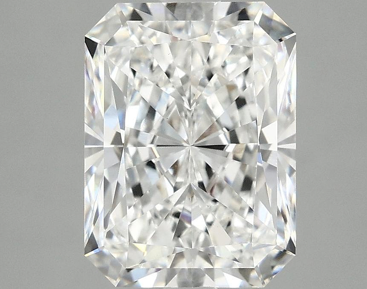 3.04 Carat Radiant Shaped Excellent Cut VS1 IGI Certified Lab Grown Diamond