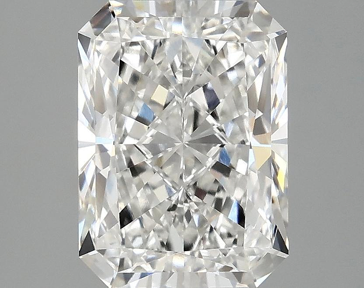 3.01 Carat Radiant Shaped Excellent Cut VS1 IGI Certified Lab Grown Diamond