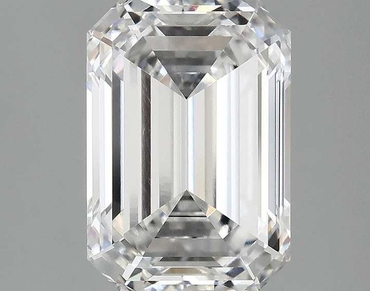 2.55 Carat Emerald Shaped Ideal Cut VVS2 IGI Certified Lab Grown Diamond